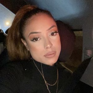 Meet your Posher, Brenda